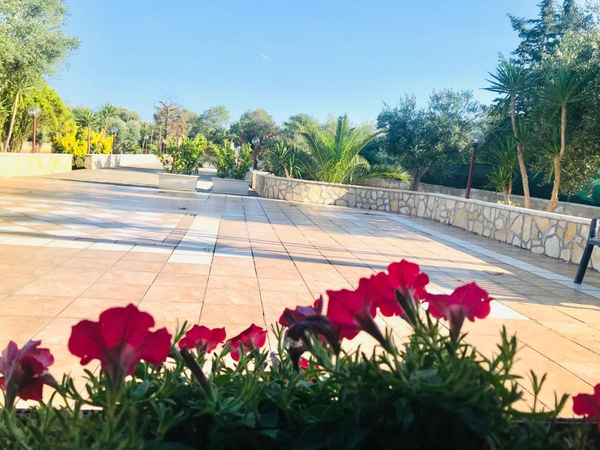 Villa Anita San Michele Salentino Bagian luar foto